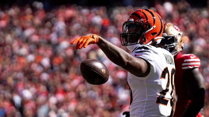 Watch: Bengals Take Dominant Lead Over 49ers With Joe Mixon Score Watch: Bengals Take Dominant Lead Over 49ers With Joe Mixon Score