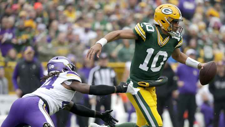 Comparing Jordan Love’s First Seven Games to Aaron Rodgers in 2008