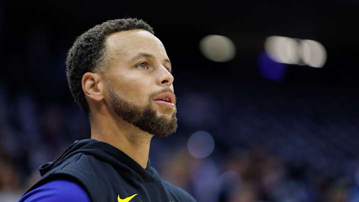 Warriors Reveal Results of Steph Curry's MRI on Knee Injury
