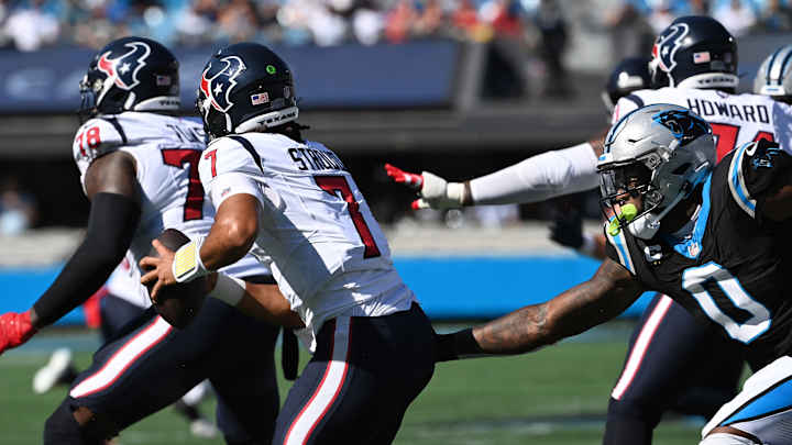 Houston Texans vs. Carolina Panthers Notebook: Houston's Offense Fails Defense