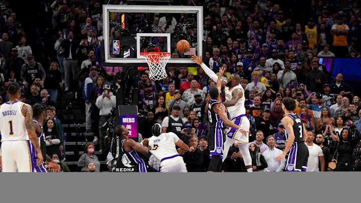 Lakers News: LeBron James Climbs Up Record Books Again After Performance In Kings Loss