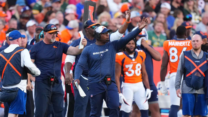 Broncos All-Pro Sends Message to Vance Joseph After Chiefs Win