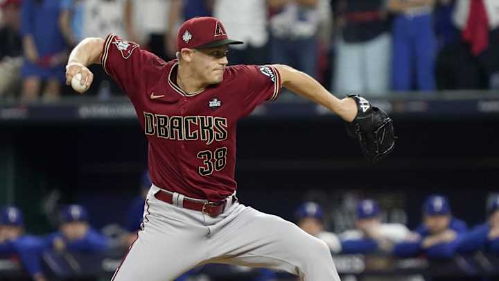 Former Seattle Mariners Closer Details the Team's Frustrated Mindset Heading into Failed 2023 Season