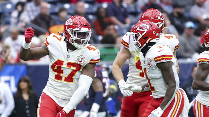 KC Chiefs Add Linebacker Depth by Signing LB Darius Harris KC Chiefs Add Linebacker Depth by Signing LB Darius Harris