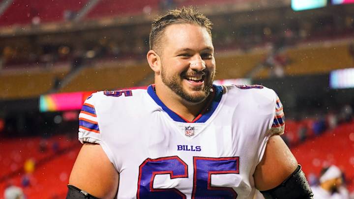 Colts Re-Sign Familiar Face, Former Buffalo Bills Starting OL