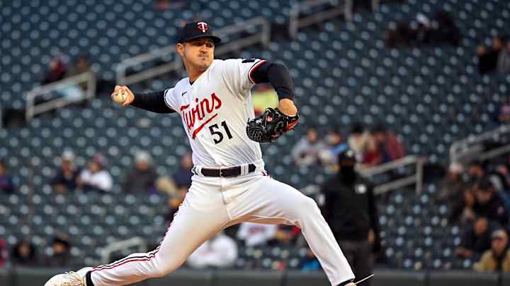Why the Atlanta Braves should sign injured pitcher Tyler Mahle to a multi-year deal