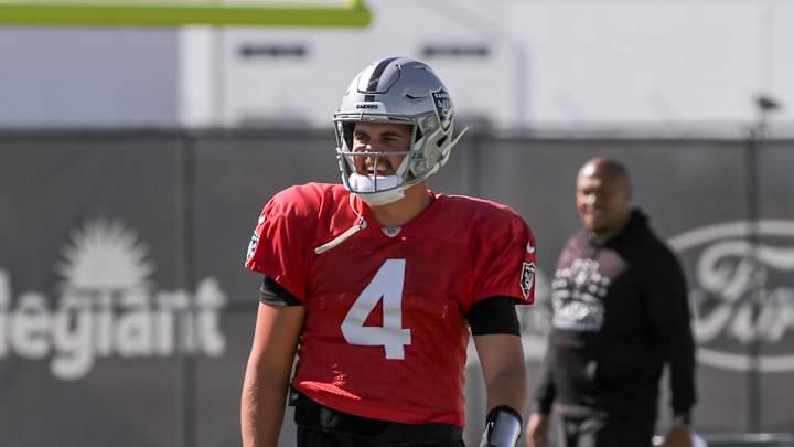 O'Connell's the Latest, We Look at Raiders' Rookie QBs
