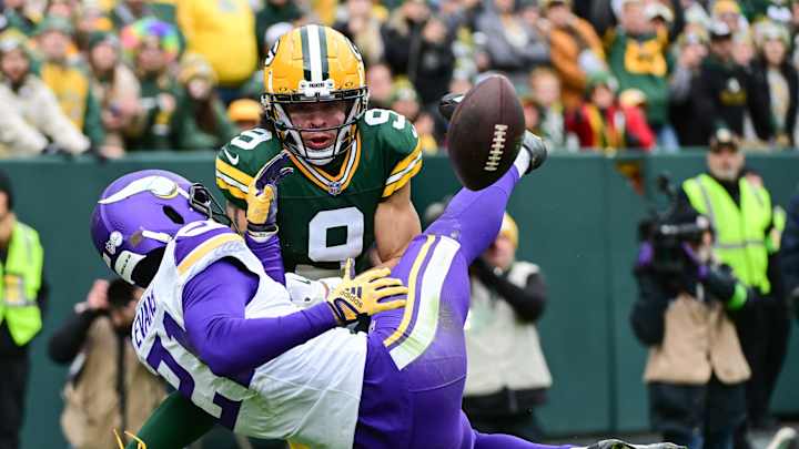 In Contested-Catch Opportunities, Packers Aren’t Helping Jordan Love