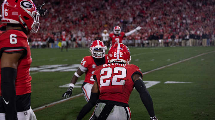 PHOTOS: Georgia Survives Threat from Missouri