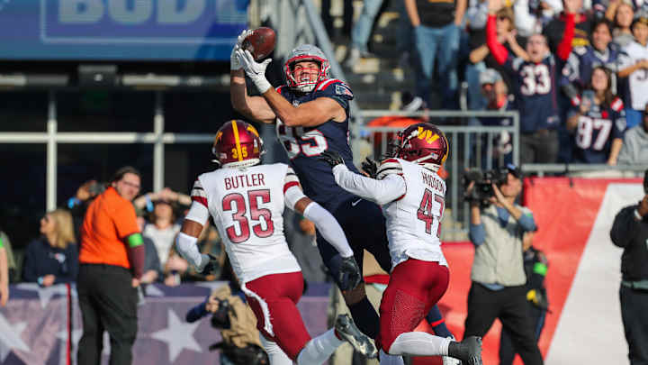 Washington Commanders Hot Early, But Cool Down vs. New England Patriots in First Half