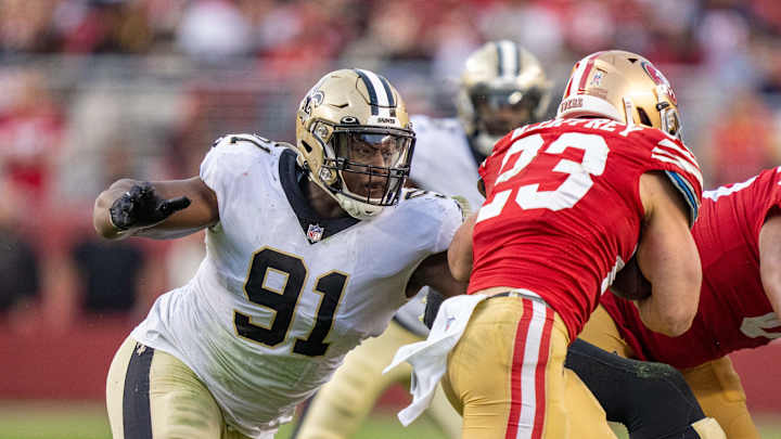 Falcons Re-Sign DT Kentavius Street - Free Agency Tracker