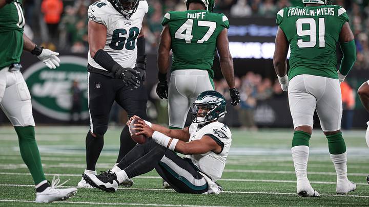 Raiders Face Jets DE Bryce Huff in Breakout Season Raiders Face Jets DE Bryce Huff in Breakout Season