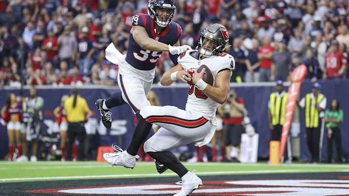 No End to Husky Tight Ends Having Prolonged NFL Success