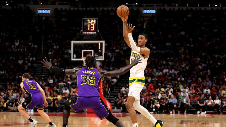 Houston Rockets' Jabari Smith Jr. 'More Ready' for Anthony Davis, Los Angeles Lakers: 3 Things to Watch