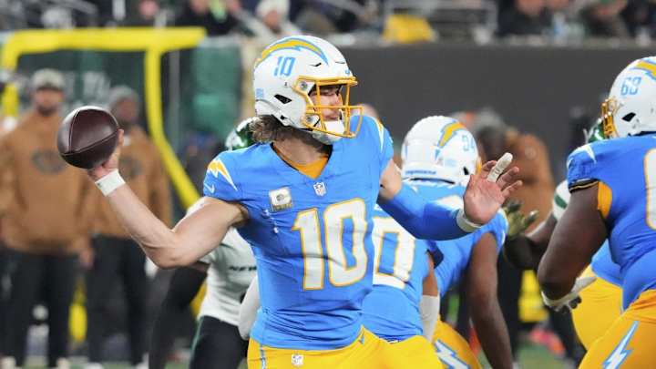 Chargers News: Justin Herbert Achieves Career Passing Mark In Record Time