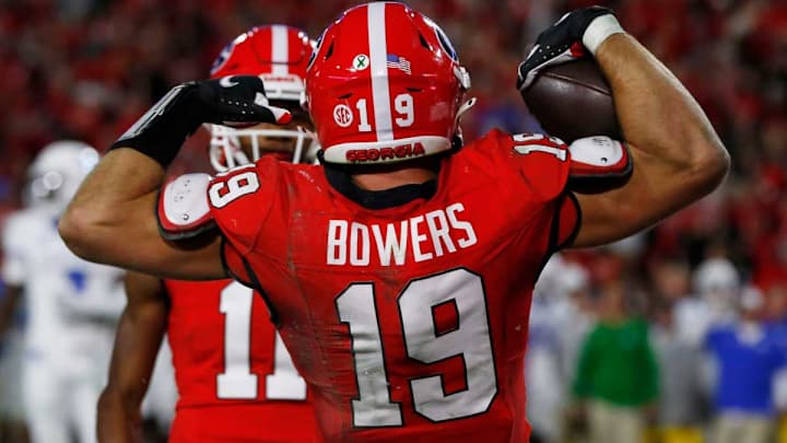 SOURCES: Brock Bowers Expected to Play vs Ole Miss