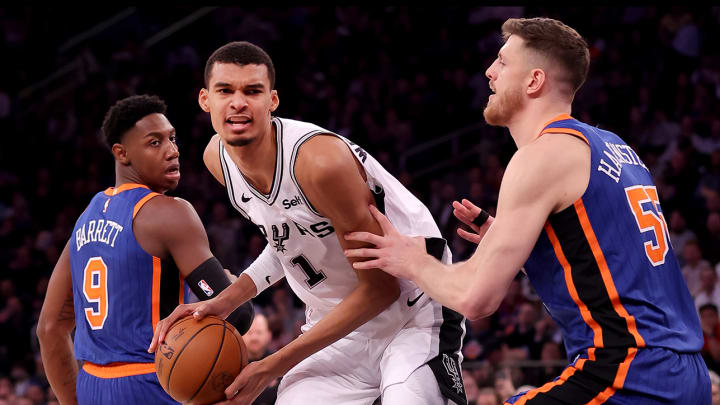 Knicks Fans Taunt Victor Wembanyama With 'Overrated' Chants During Difficult Night