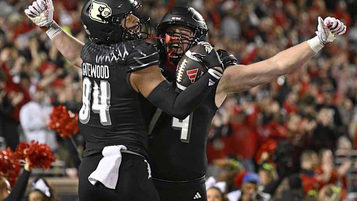 Late Game Adjustments, Comeback Culture Serve as Critical Piece in Louisville's Win Over Virginia