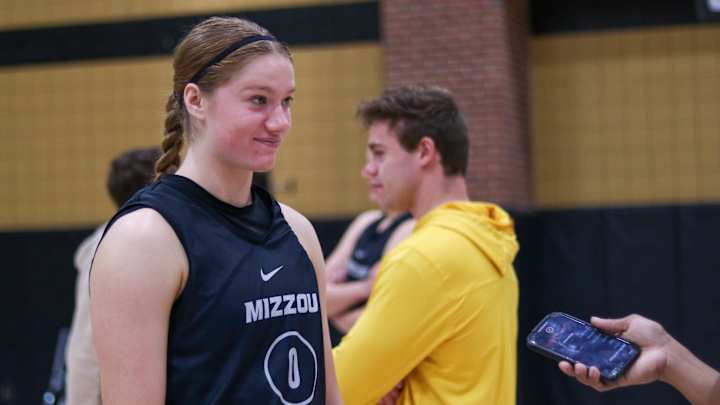 'Absorbing the Moment': Lifelong Mizzou Fan Grace Slaughter Makes Instant Impact for Tigers