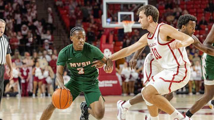OU Basketball: Oklahoma Cruises Past Mississippi Valley State OU Basketball: Oklahoma Cruises Past Mississippi Valley State