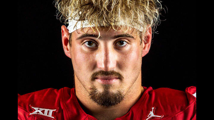 Oklahoma LB Danny Stutsman Says Sooners Need 'a Deeper Buy-In from the Guys'