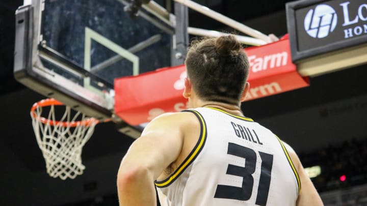 Shooting Struggles, Slow Offense Doom Missouri Basketball Against Memphis