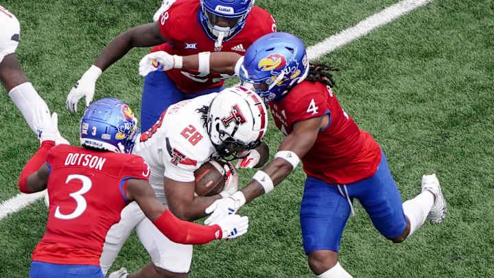 Hawking Points: Kansas Comeback Falls Short in 16-13 Loss