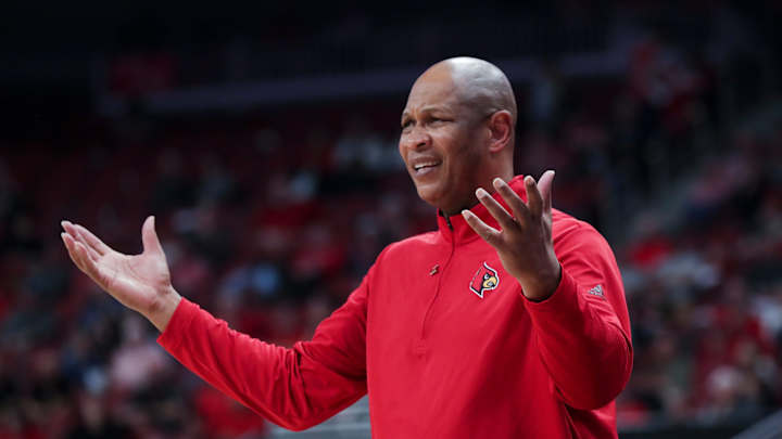 Report: Louisville 'Expected to Part Ways' with Kenny Payne