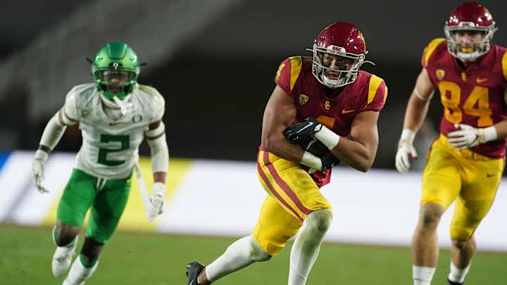 USC Football: Trojans Dropped From AP College Rankings After Defeat By Ducks