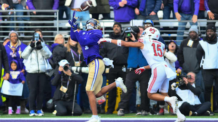 Huskies Get Wind Behind Their Backs, Hold Off Utah