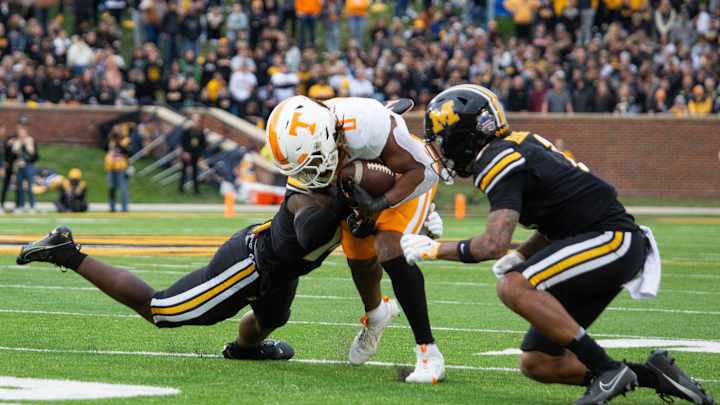 Missouri Bests Tennessee, Ends Vols' SEC East Title Hopes