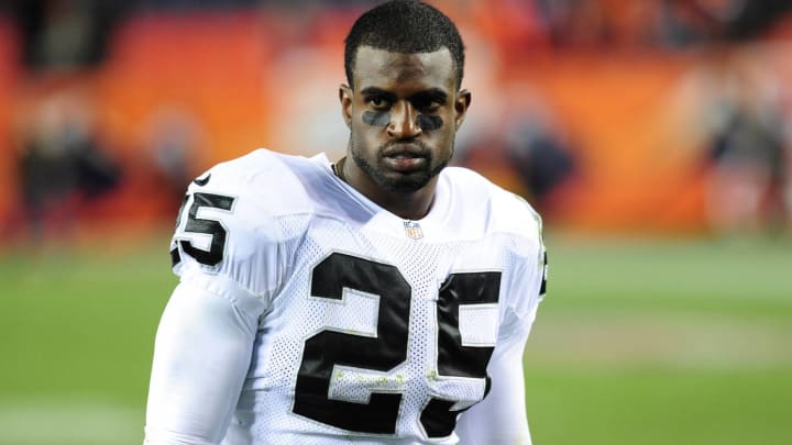 D.J. Hayden, Former First-Round NFL Draft Pick, Dies in Car Crash at 33 D.J. Hayden, Former First-Round NFL Draft Pick, Dies in Car Crash at 33