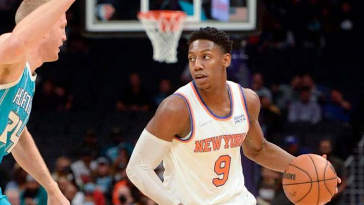 New York Knicks vs. Charlotte Hornets Preview: How, Who to Watch as Homestand Ends