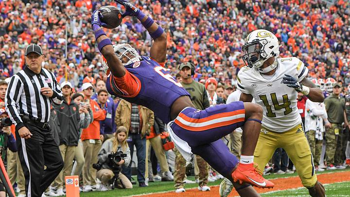 Clemson’s Tyler Brown Evokes Odell Beckham Jr. With Epic One-Handed Catch