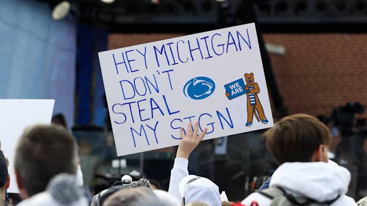 Michigan 14, Penn State 9: Halftime Breakdown From Beaver Stadium Michigan 14, Penn State 9: Halftime Breakdown From Beaver Stadium