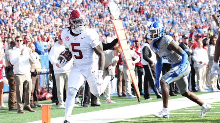 Alabama Football Players Pick Pickup Teams for Hardcourt
