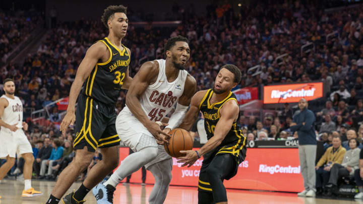 Cavaliers-Warriors Script Gets Flipped In Wild Bay Area Matchup
