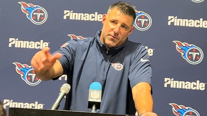 Here's What Titans Coach Mike Vrabel Said After Loss to Buccaneers