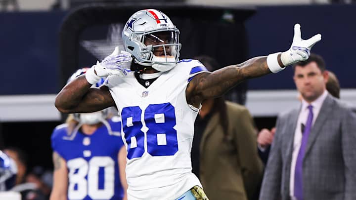 CeeDee Lamb Made NFL History During Cowboys' Beatdown of Giants CeeDee Lamb Made NFL History During Cowboys' Beatdown of Giants