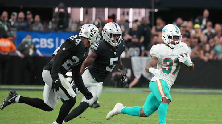 Raiders Look to Take All-Time Series Lead Over the Dolphins