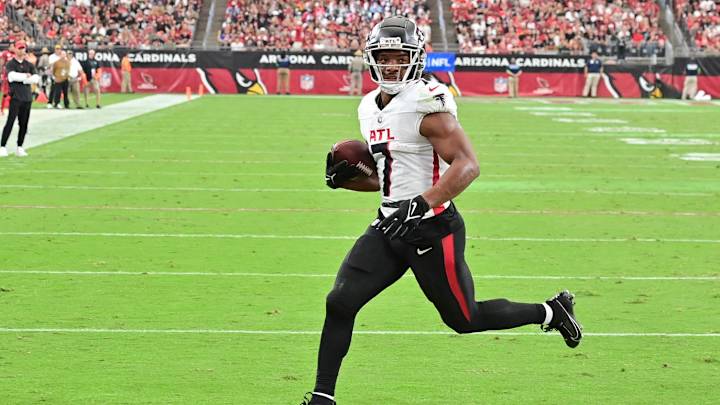 NFL Week 11 Rookie Stock Watch: Bijan Robinson, Jahmyr Gibbs Dominate