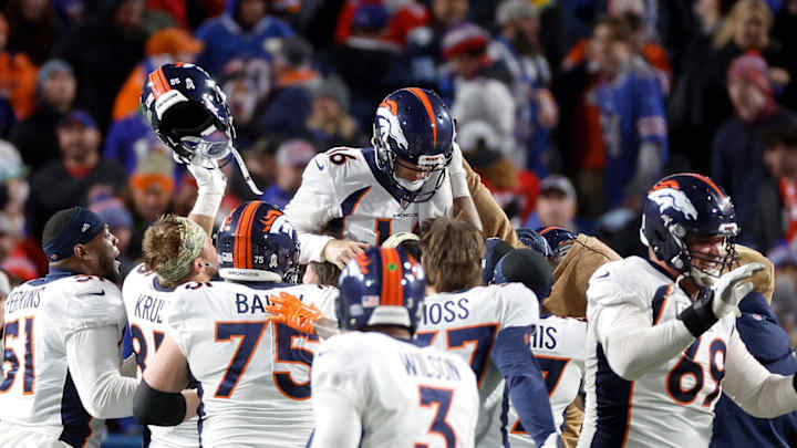 Report: Broncos K Wil Lutz Switches to No. 3 Jersey After Wilson Exit