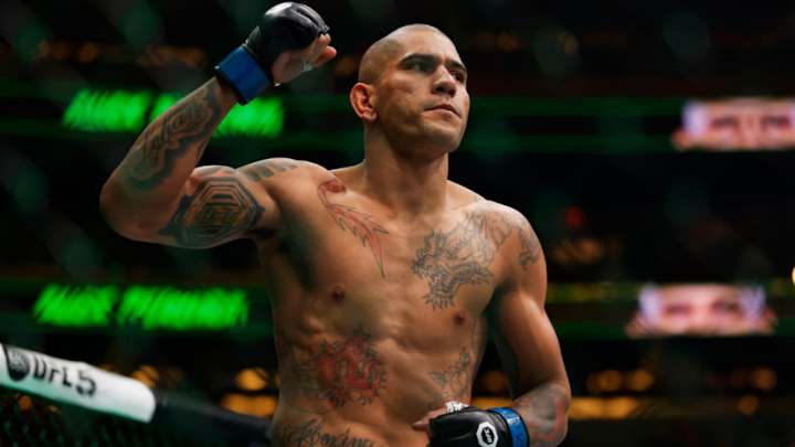 Ex-UFC Double Champ Backs Alex Pereira's Surprising Callout Ex-UFC Double Champ Backs Alex Pereira's Surprising Callout