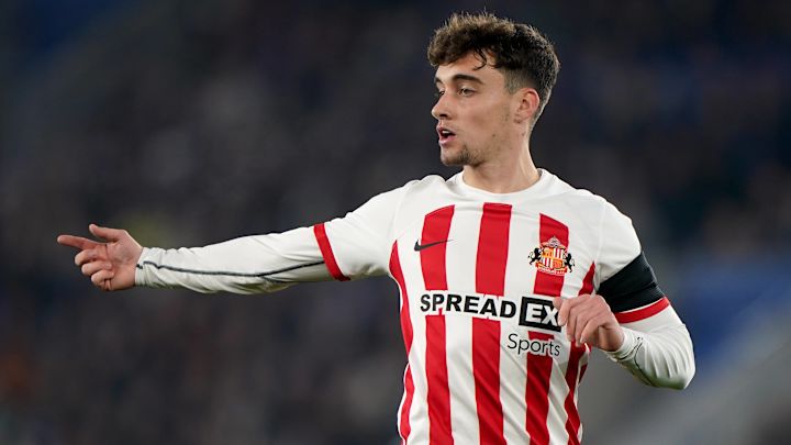 Niall Huggins lifts lid on injury hell that '100%' made him fear for his career