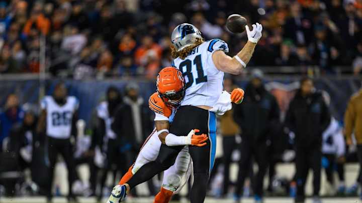 Panthers TE Hayden Hurst Enters Concussion Protocol Panthers TE Hayden Hurst Enters Concussion Protocol