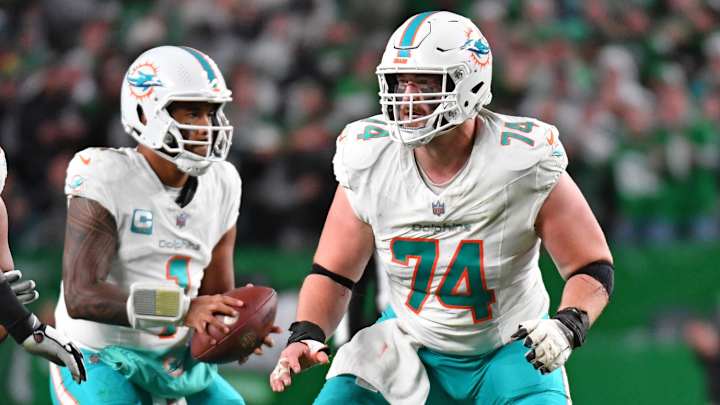 Kelly: Can Dolphins Trust Liam Eichenberg at Guard Again?
