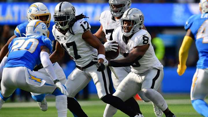 Adams-Jacobs Combination Gets the Raiders Going