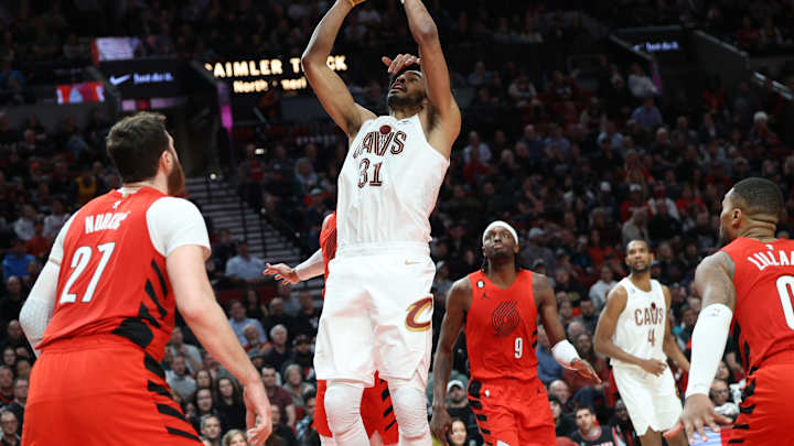 What To Expect In Tonight’s Cavs-Blazers Matchup