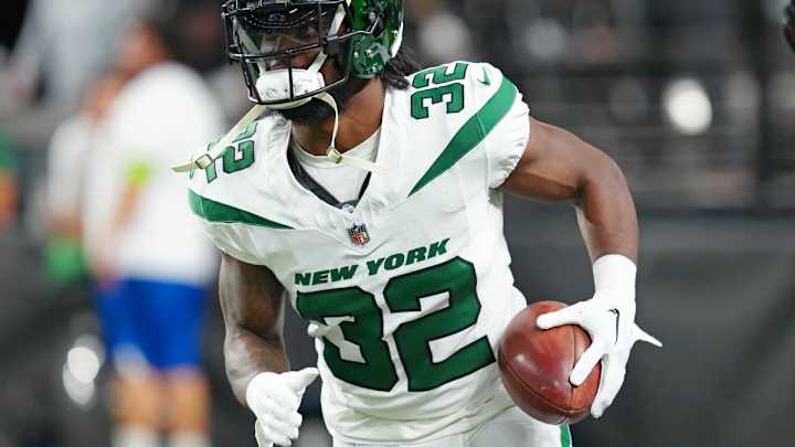 Tampa Bay Buccaneers Tried Pursuing New York Jets Running Back Tampa Bay Buccaneers Tried Pursuing New York Jets Running Back