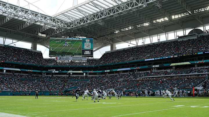 How to Watch Week 11: Raiders at Dolphins